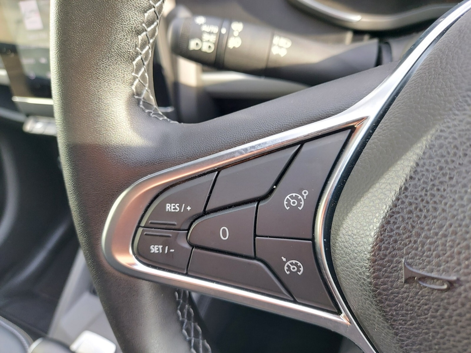 Used Renault Zoe 2023 for sale - 76868684: Photo 29