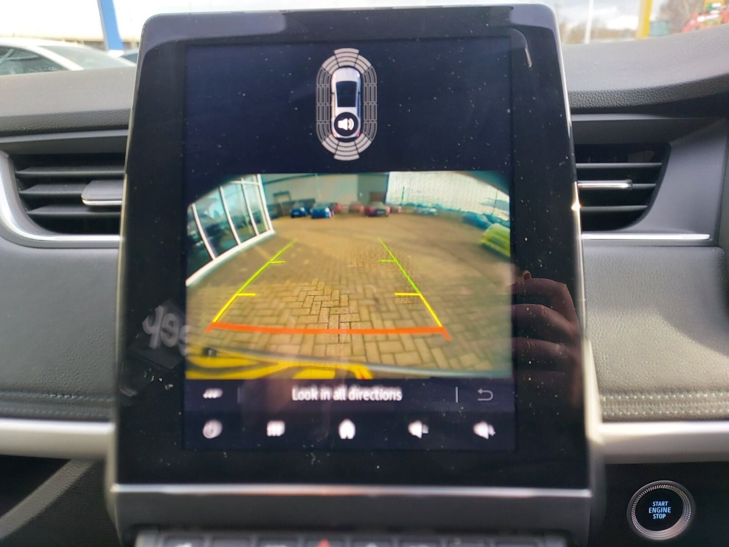 Used Renault Zoe 2023 for sale - 76868684: Photo 37