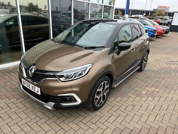 Used Renault Captur 2018 for sale - 76297535: Photo