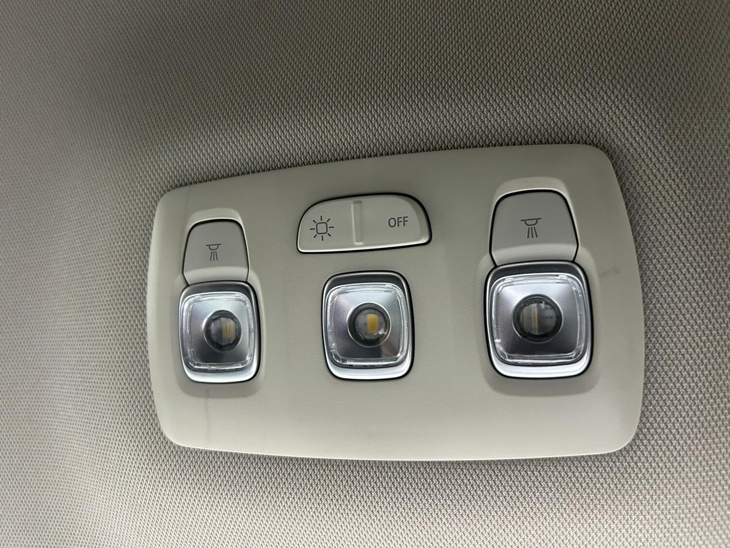 Used Renault Captur 2018 for sale - 76297535: Photo 49