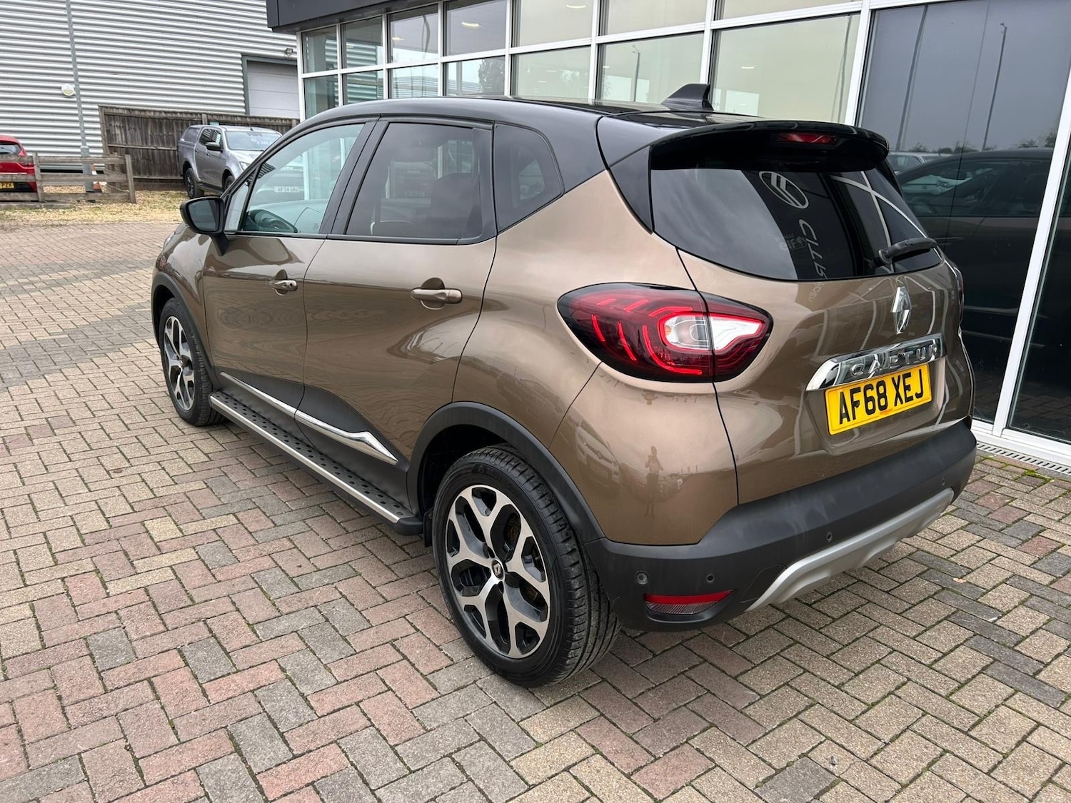 Used Renault Captur 2018 for sale - 76297535: Photo 5