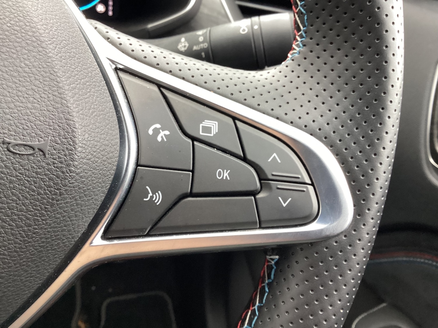 Used Renault Arkana 2023 for sale - 76868730: Photo 23