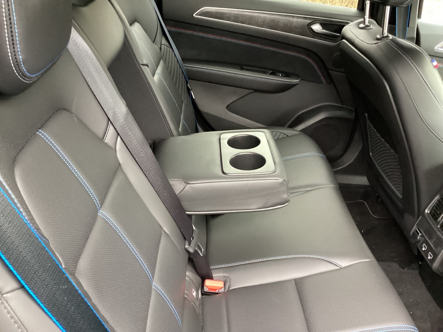 Used Renault Arkana 2023 for sale - 76868730: Photo 51