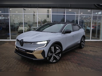 Used Renault Megane E Tech 2023 for sale - 75355161: Photo
