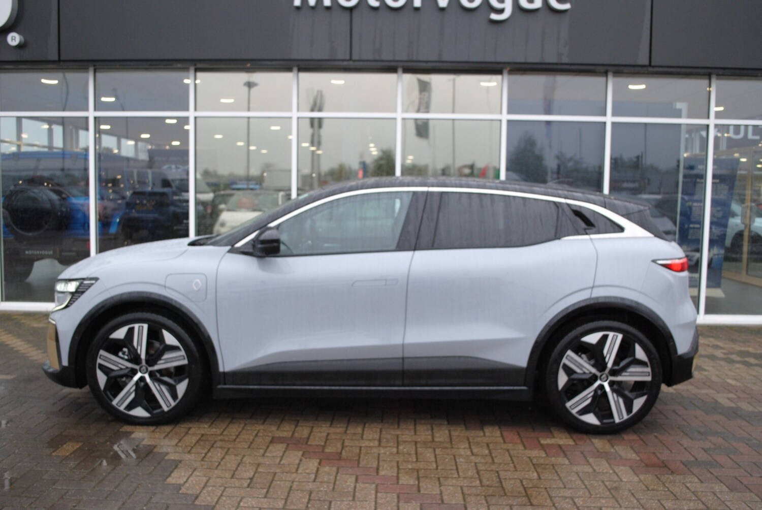 Vehicle 4