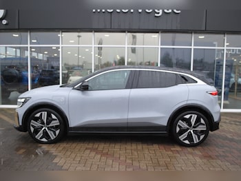 Used Renault Megane E Tech 2023 for sale - 75355161: Photo