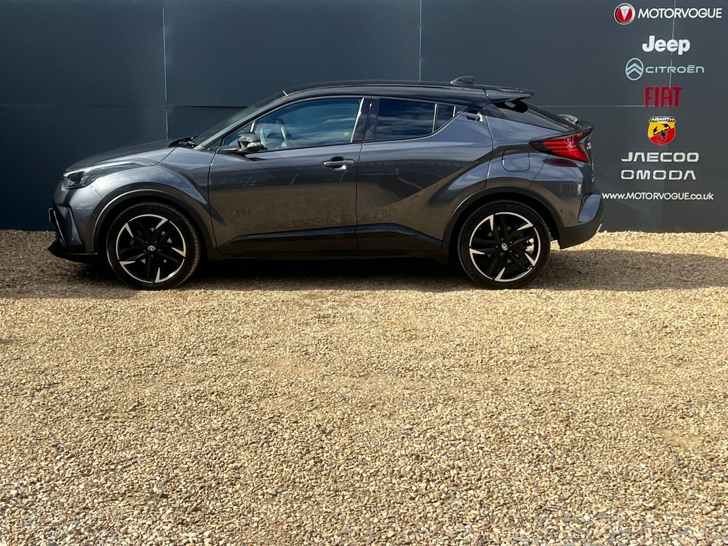 Used Toyota C-HR 2022 for sale - 78117743: Photo 4