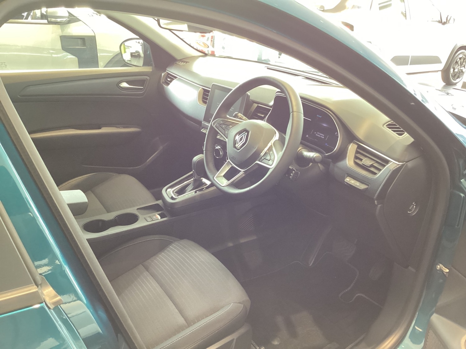 Used Renault Arkana 2024 for sale - 76704509: Photo 18