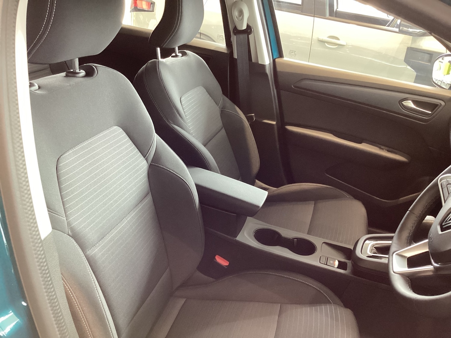 Used Renault Arkana 2024 for sale - 76704509: Photo 19