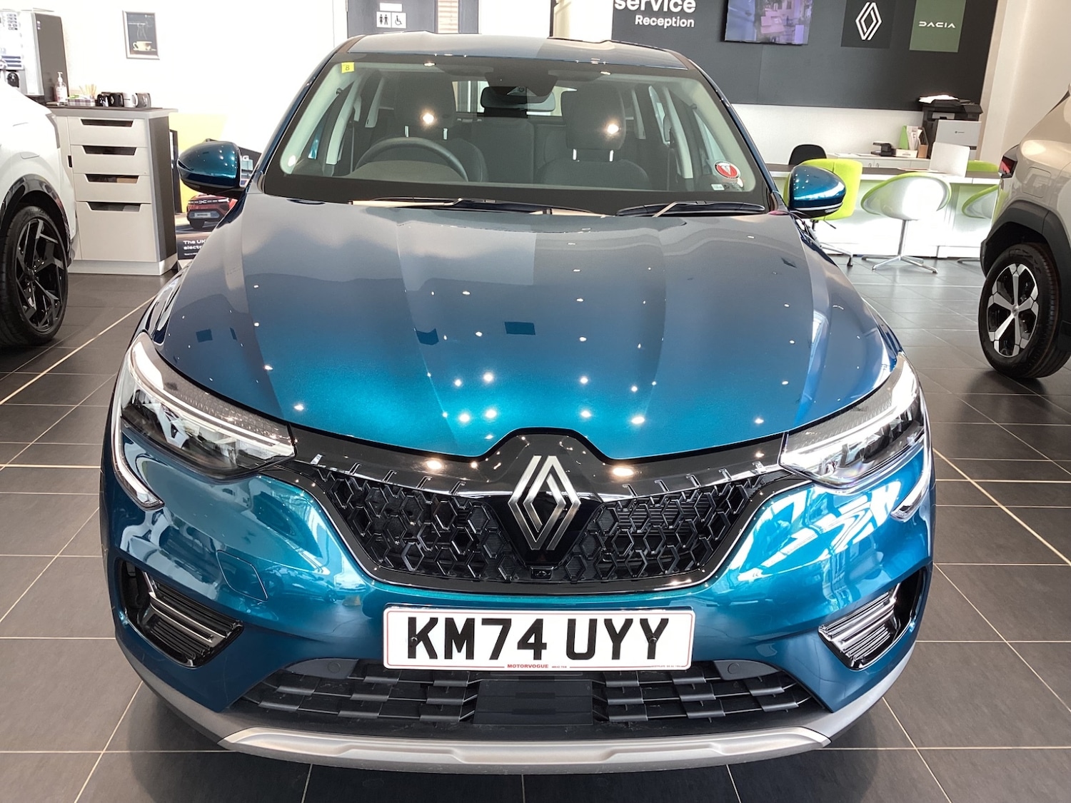 Used Renault Arkana 2024 for sale - 76704509: Photo 2