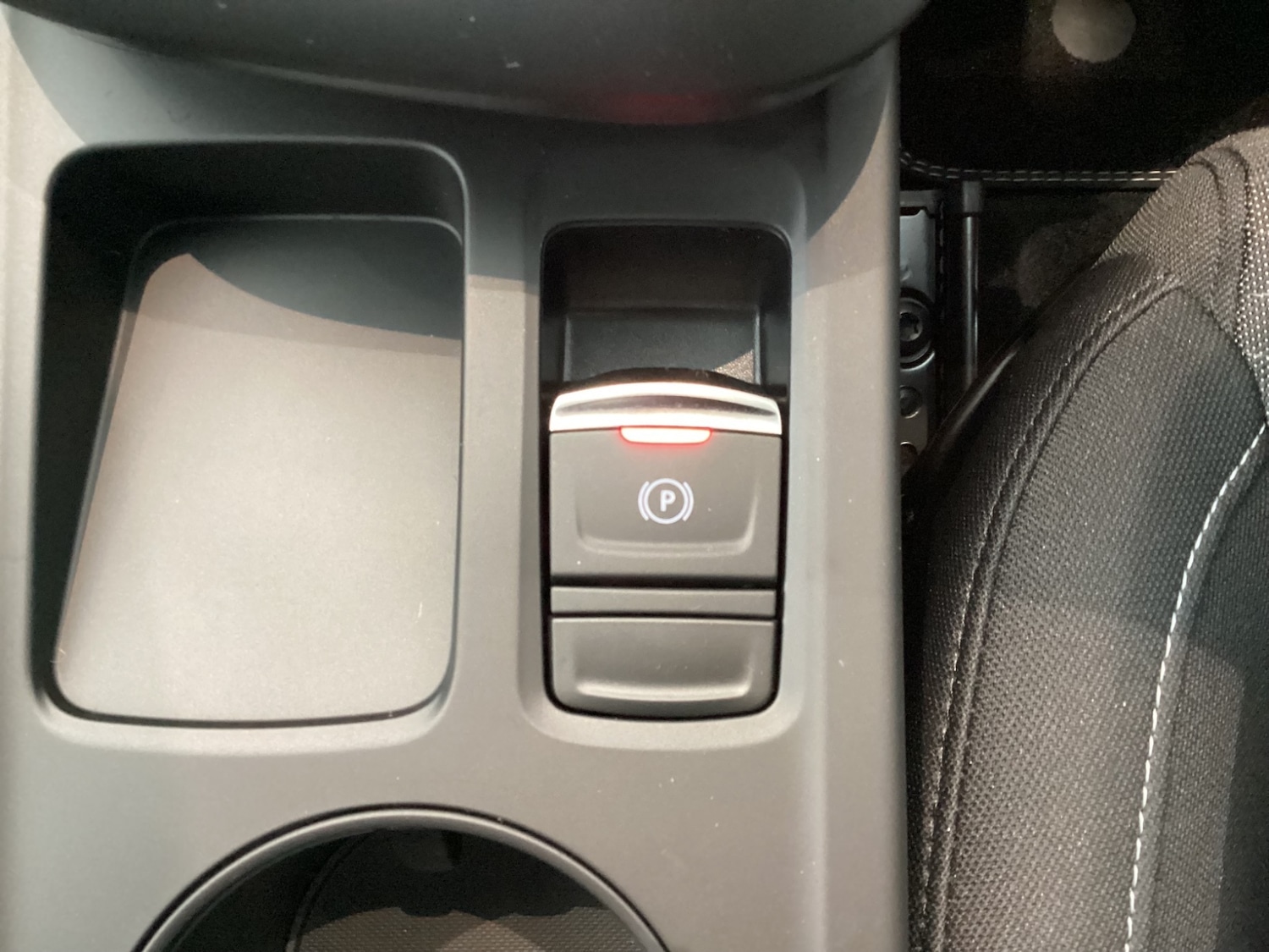 Used Renault Arkana 2024 for sale - 76704509: Photo 44