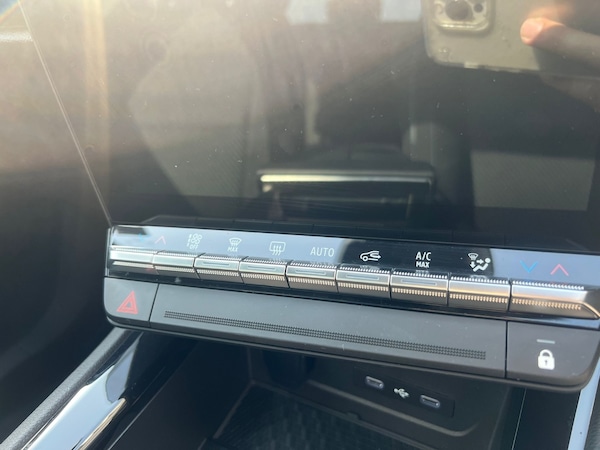 Used Renault Austral 2025 for sale - 75355228: Photo 29
