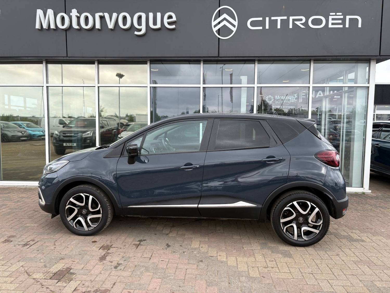 Vehicle 4
