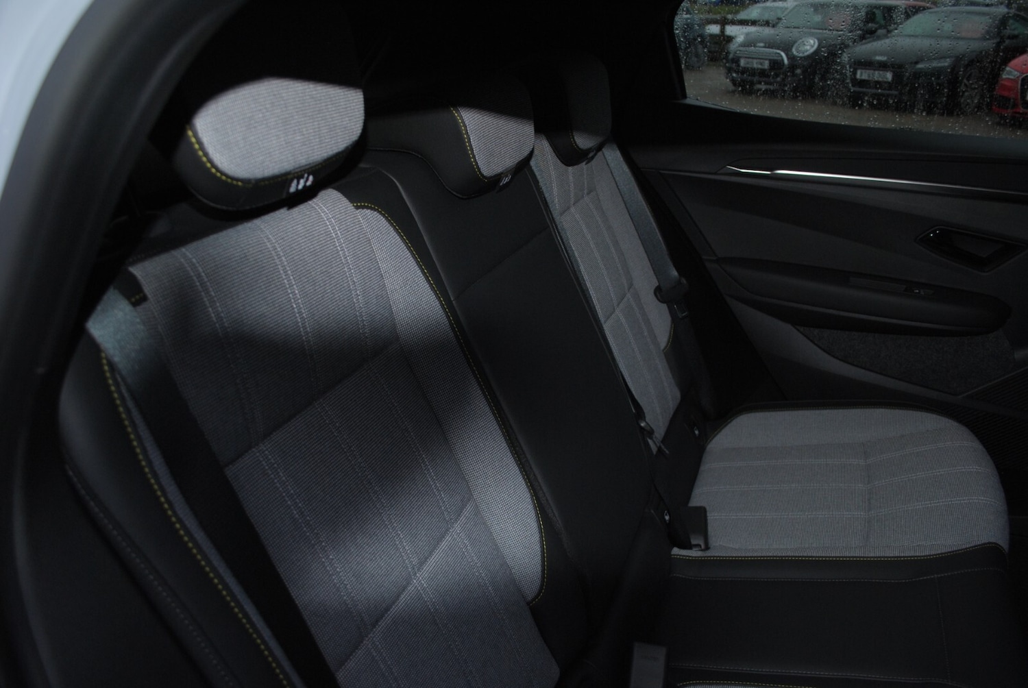 Used Renault Megane E Tech 2023 for sale - 76868885: Photo 17