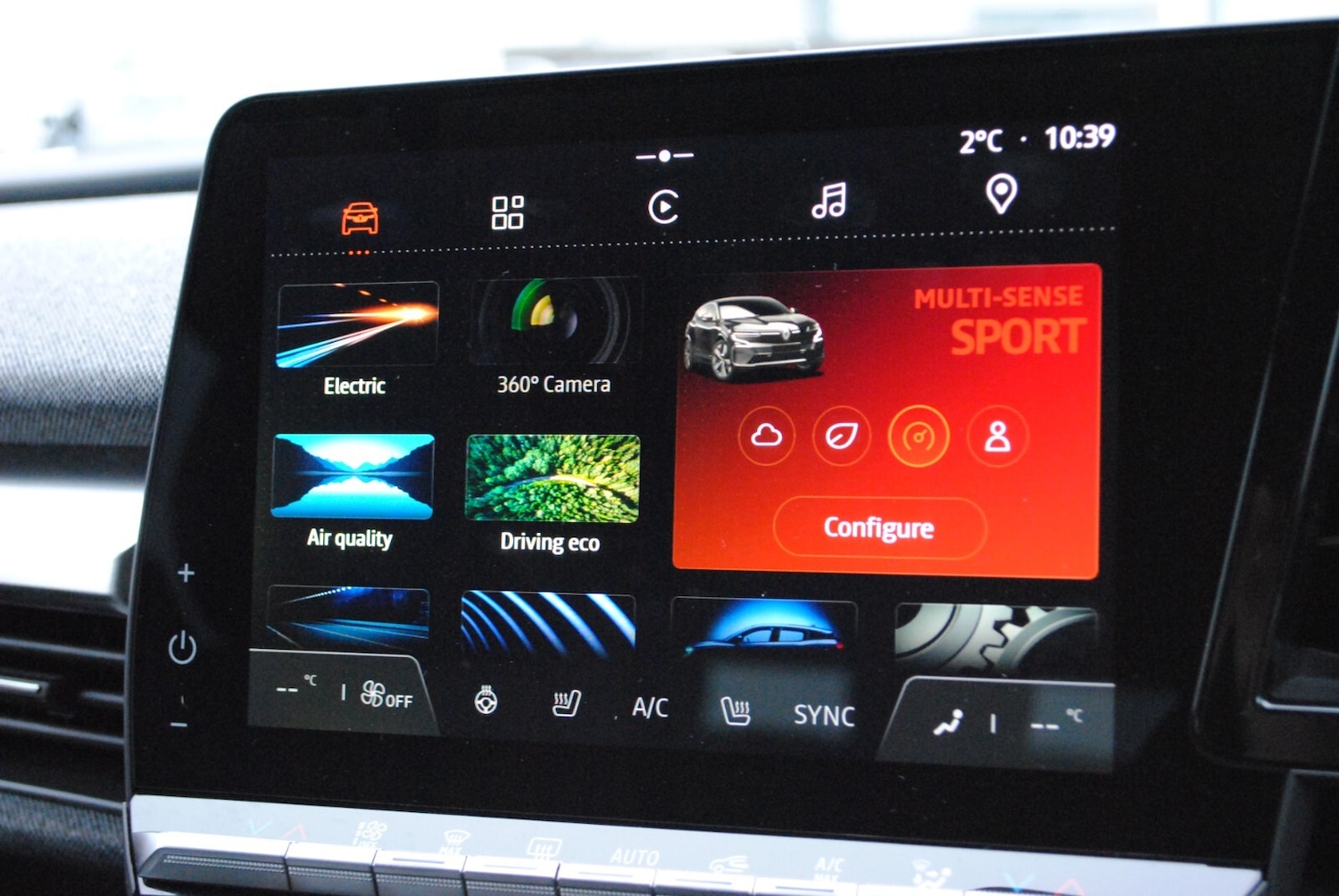 Used Renault Megane E Tech 2023 for sale - 76868885: Photo 39