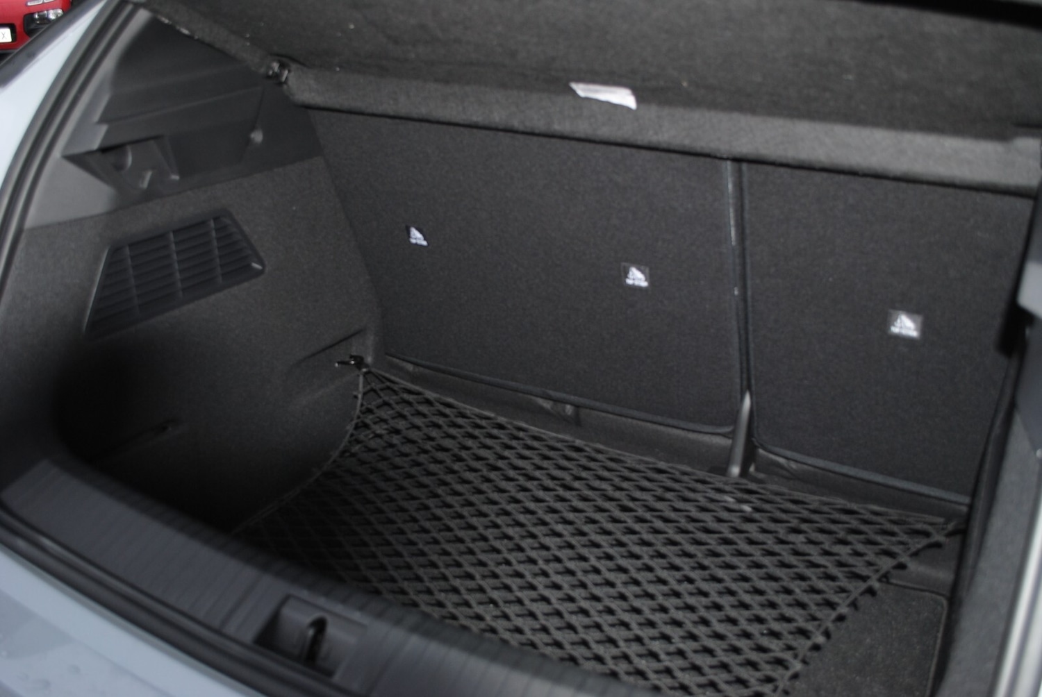 Used Renault Megane E Tech 2023 for sale - 76868885: Photo 9