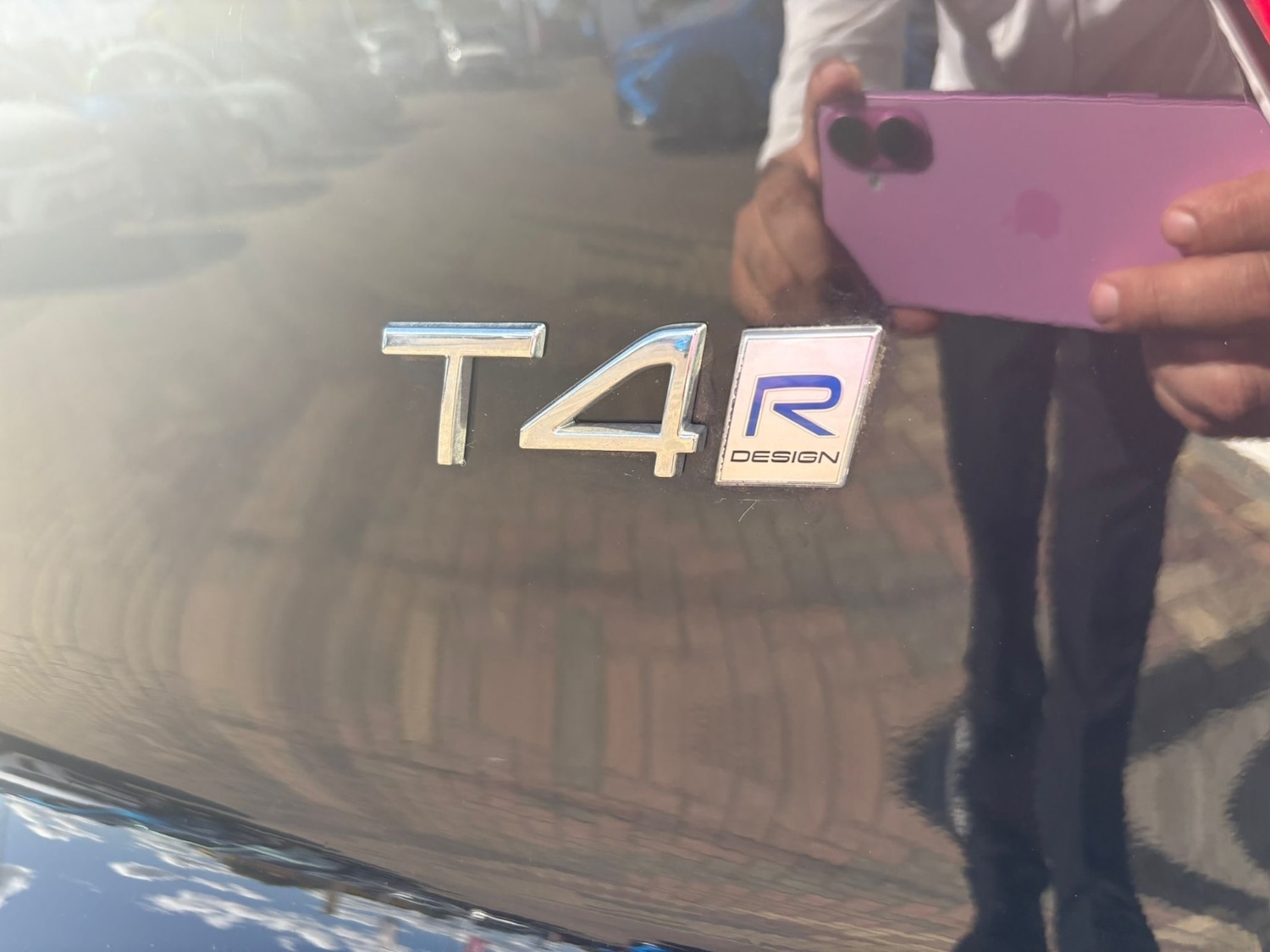 Used Volvo XC40 2020 for sale - 75902325: Photo 11