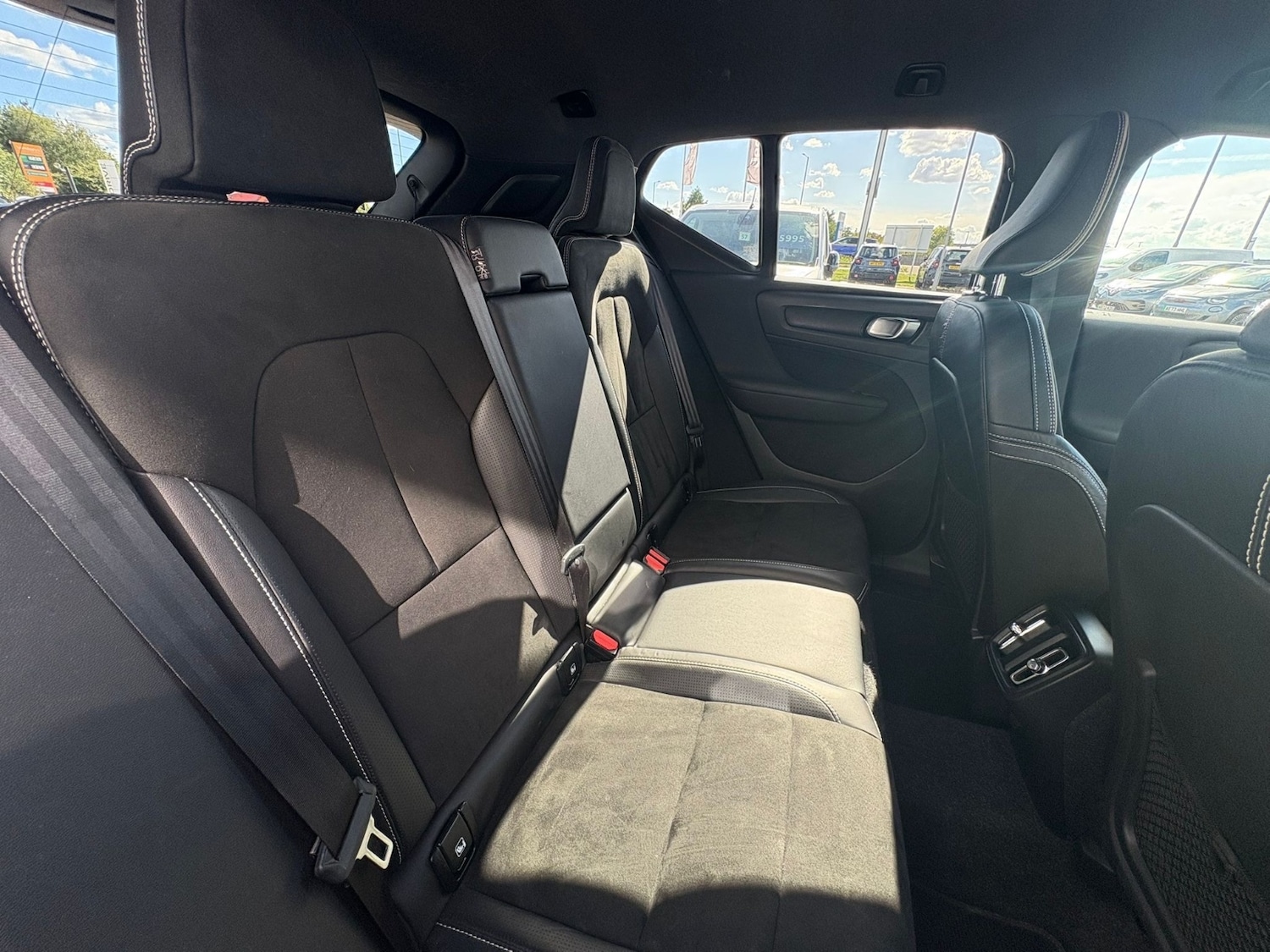 Used Volvo XC40 2020 for sale - 75902325: Photo 19