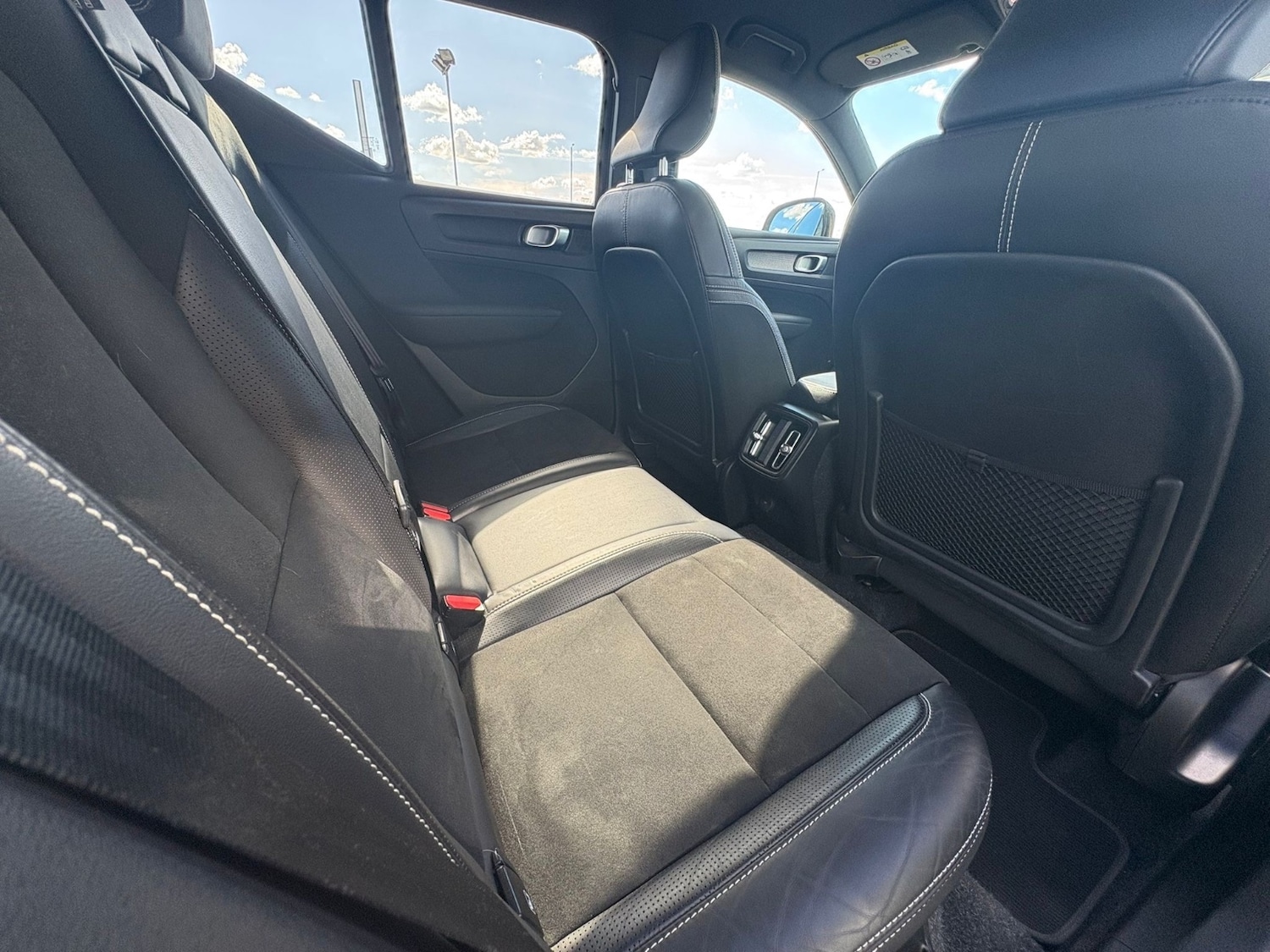 Used Volvo XC40 2020 for sale - 75902325: Photo 40