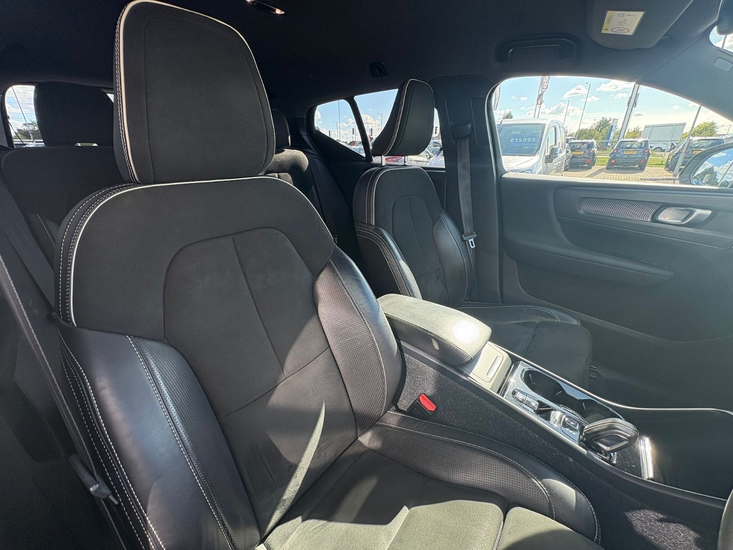 Used Volvo XC40 2020 for sale - 75902325: Photo 41