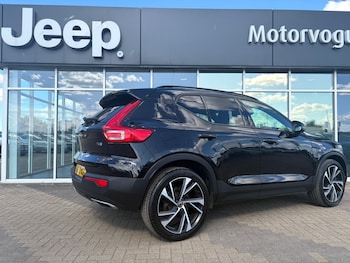 Used Volvo XC40 2020 for sale - 75902325: Photo