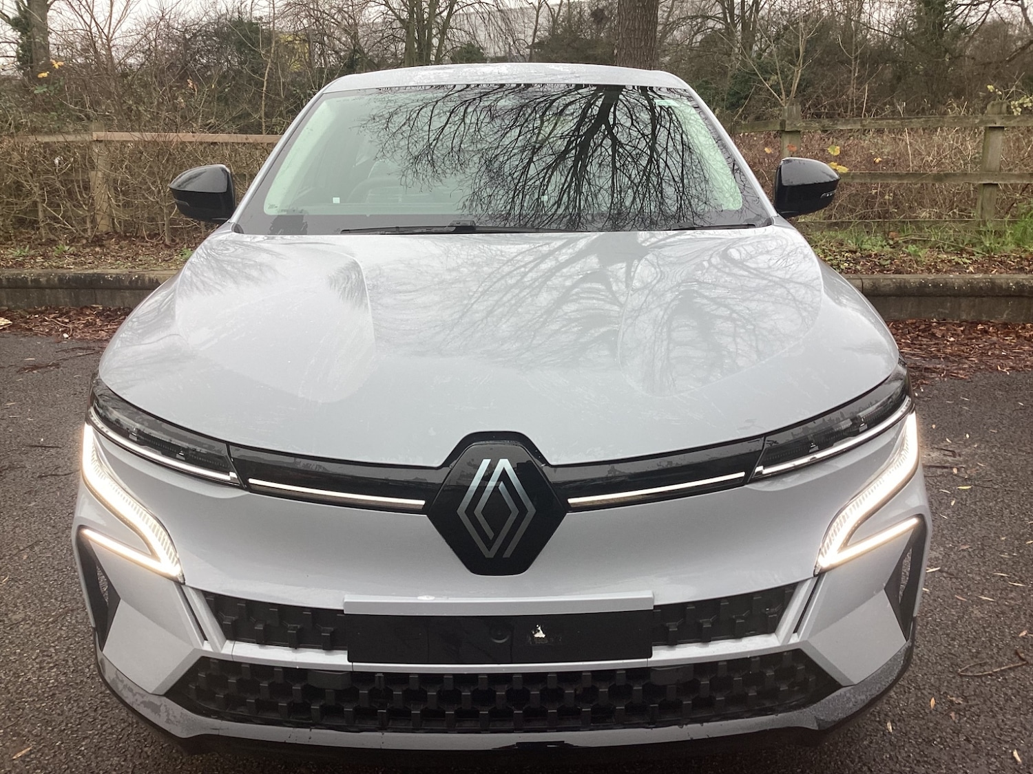 Used Renault Megane E Tech 2024 for sale - 76567999: Photo 2