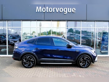 Used Renault Arkana 2023 for sale - 76161310: Photo 2