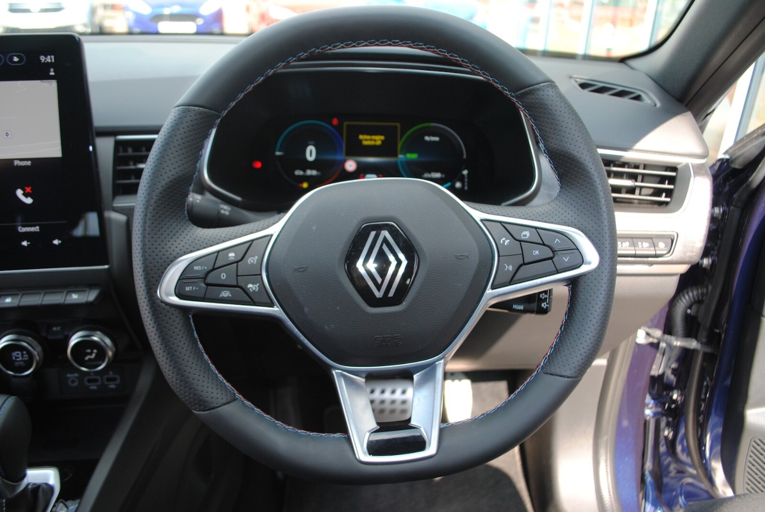 Used Renault Arkana 2023 for sale - 76161310: Photo 33
