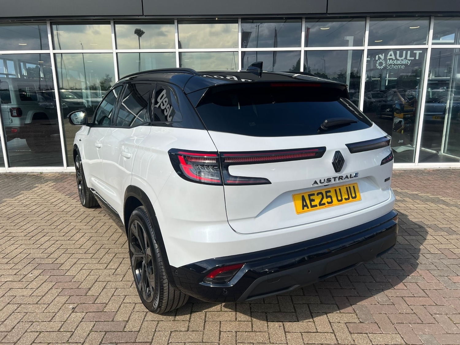 Used Renault Austral 2025 for sale - 76869366: Photo 11