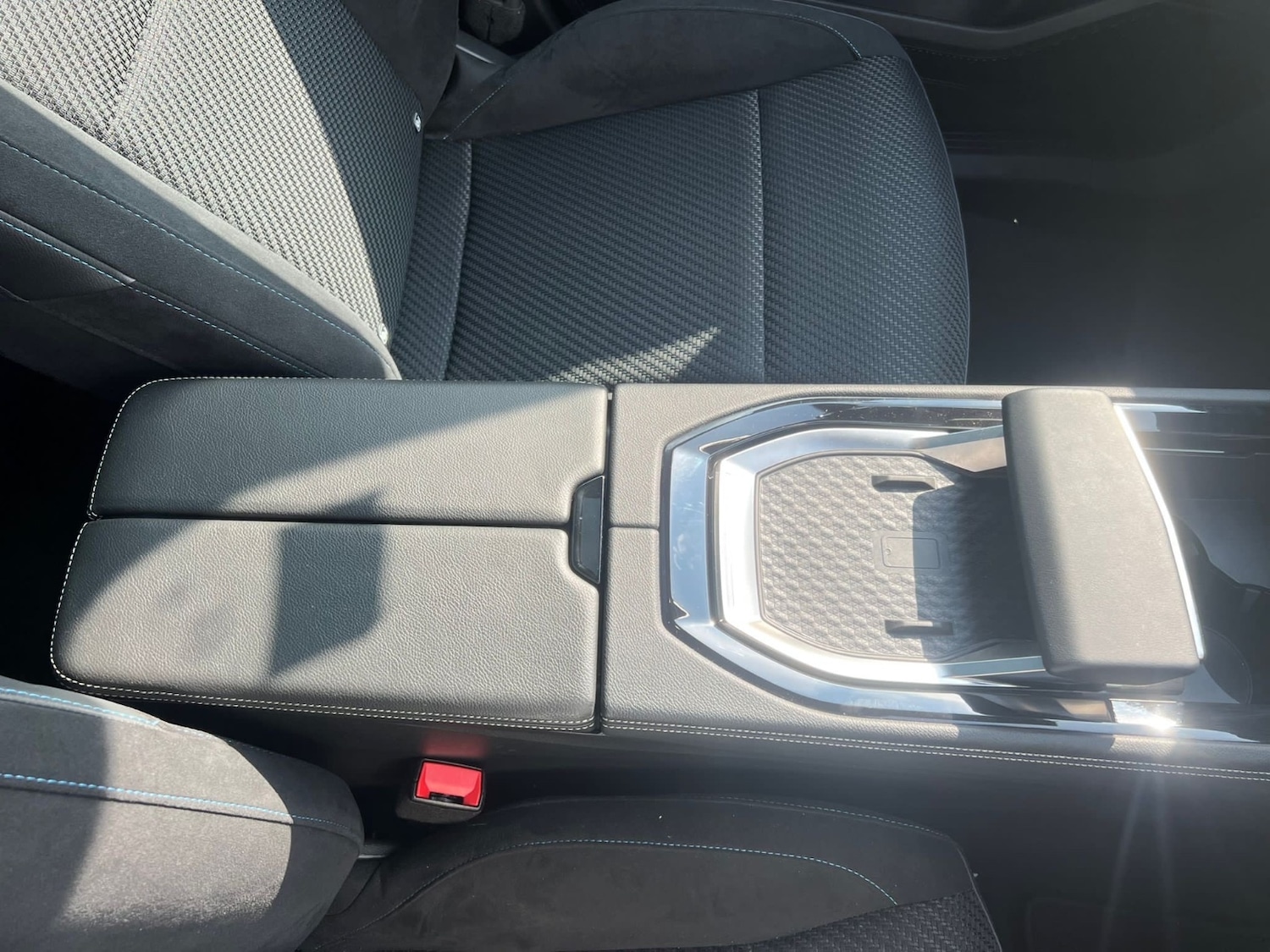 Used Renault Austral 2025 for sale - 76869366: Photo 32