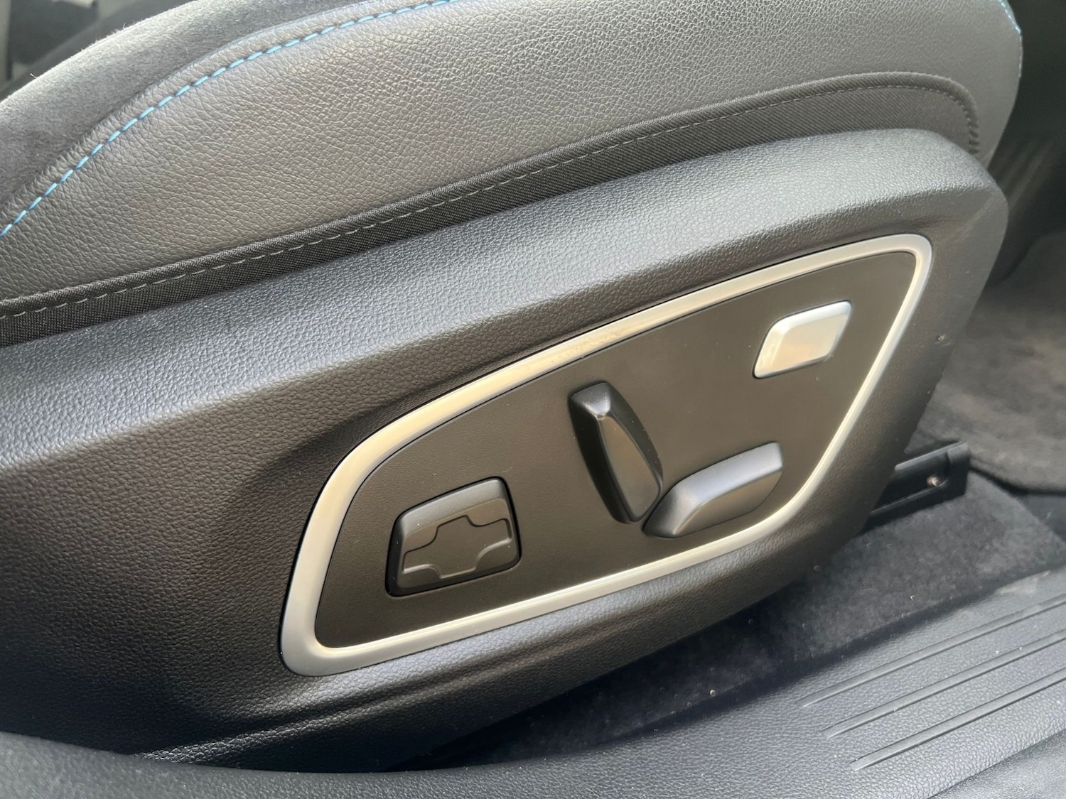 Used Renault Austral 2025 for sale - 76869366: Photo 73