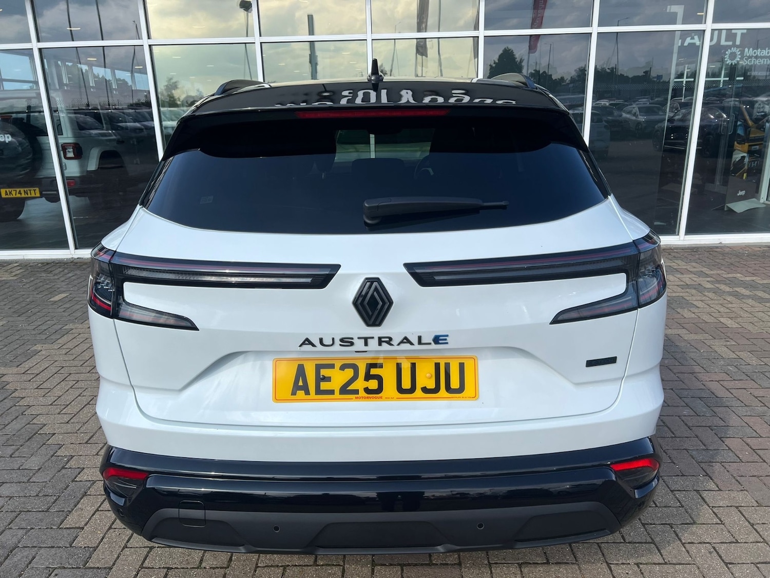 Used Renault Austral 2025 for sale - 76869366: Photo 8