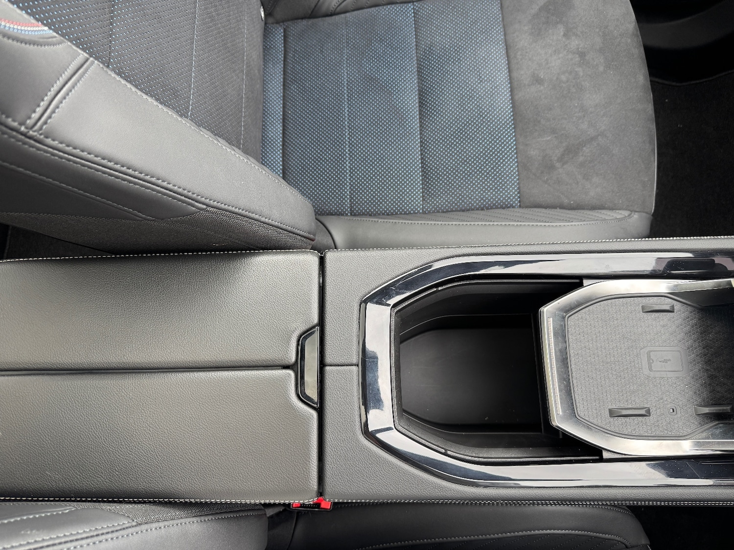 Used Renault Other 2024 for sale - 76869127: Photo 24