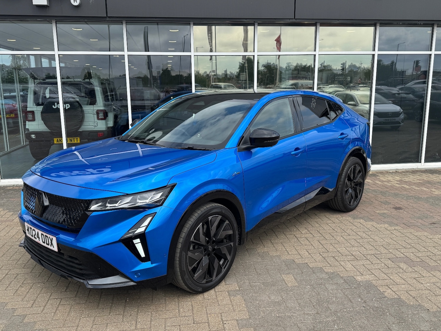 Used Renault Other 2024 for sale - 76869127: Photo 8