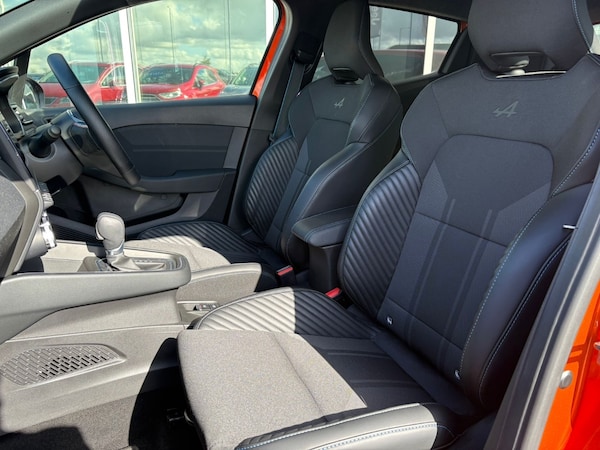 Used Renault Clio 2023 for sale - 76168580: Photo 25