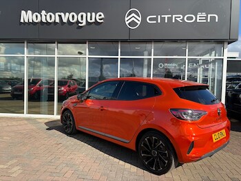 Used Renault Clio 2023 for sale - 76168580: Photo 3