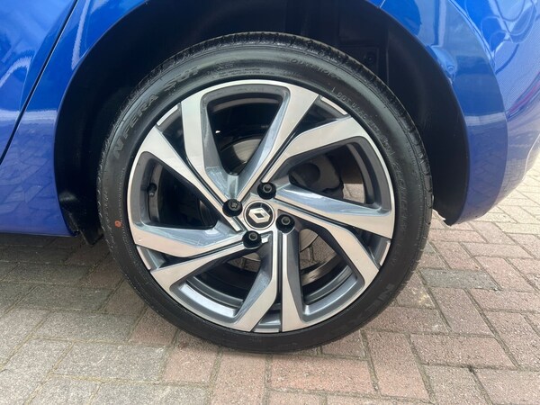 Used Renault Clio 2023 for sale - 75355227: Photo 3