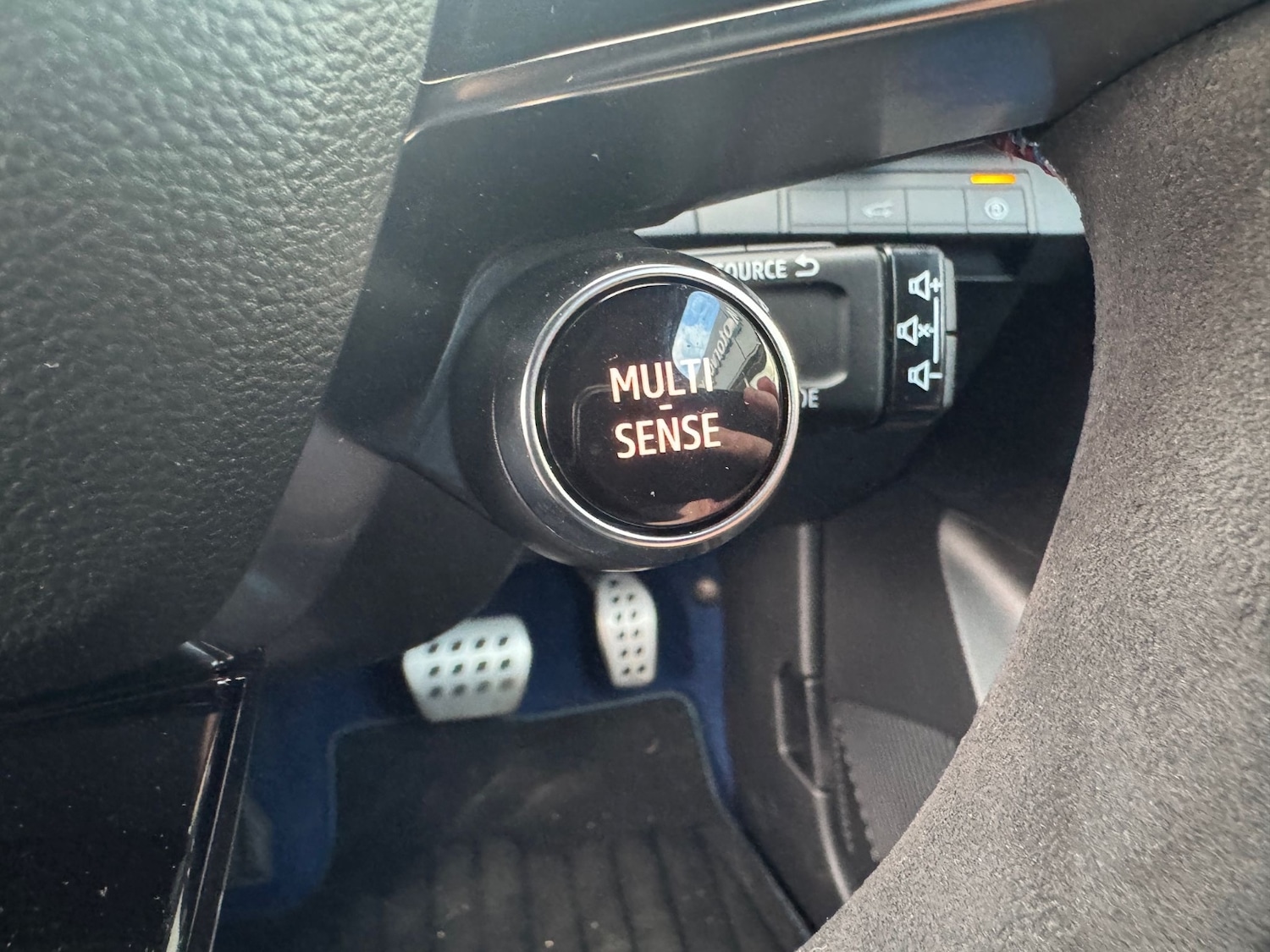 Used Renault Scenic E-Tech 2024 for sale - 76684062: Photo 10