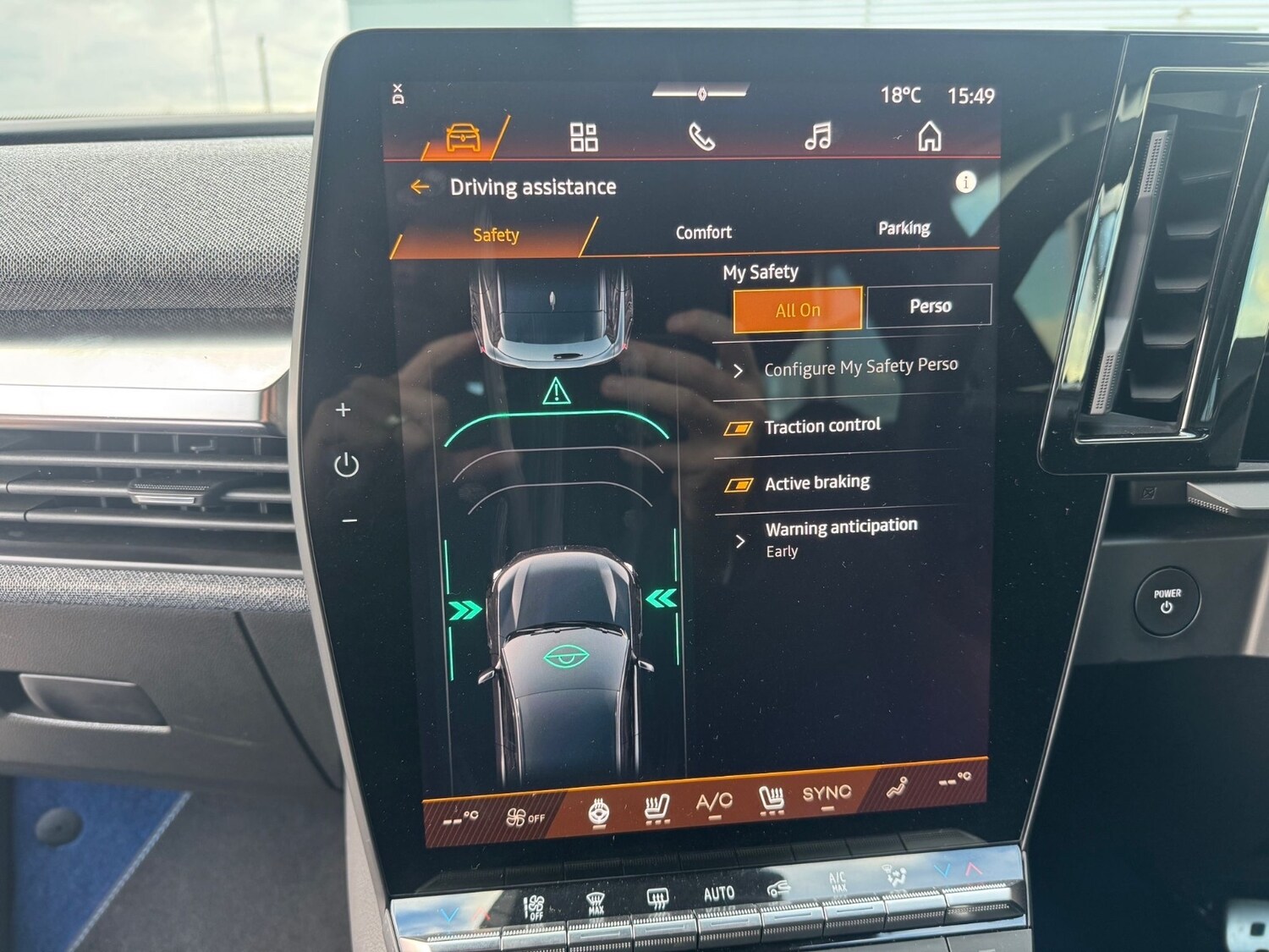 Used Renault Scenic E-Tech 2024 for sale - 76684062: Photo 32