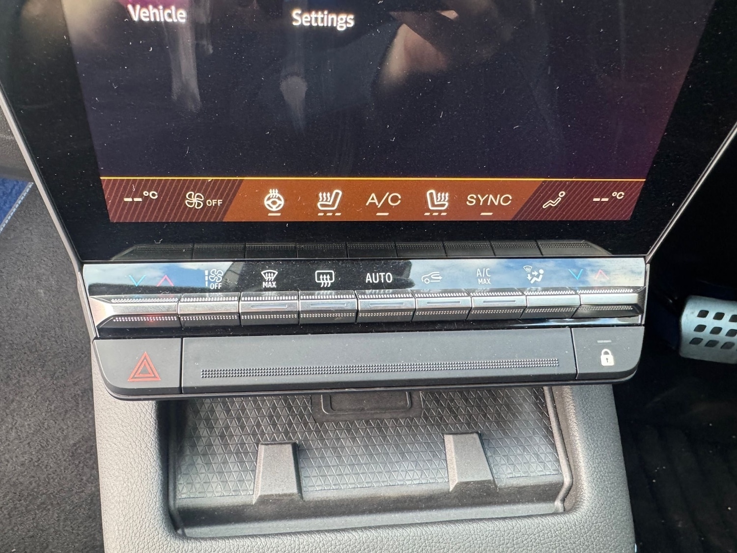 Used Renault Scenic E-Tech 2024 for sale - 76684062: Photo 37