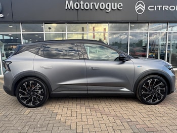 Used Renault Scenic E-Tech 2024 for sale - 76684062: Photo