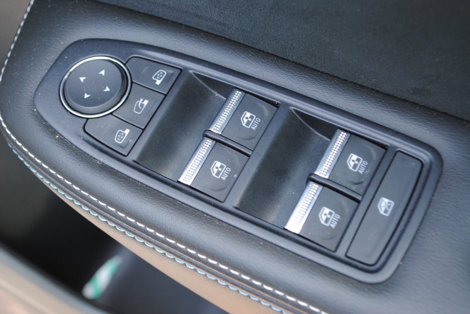 Used Renault Arkana 2023 for sale - 76868852: Photo 26