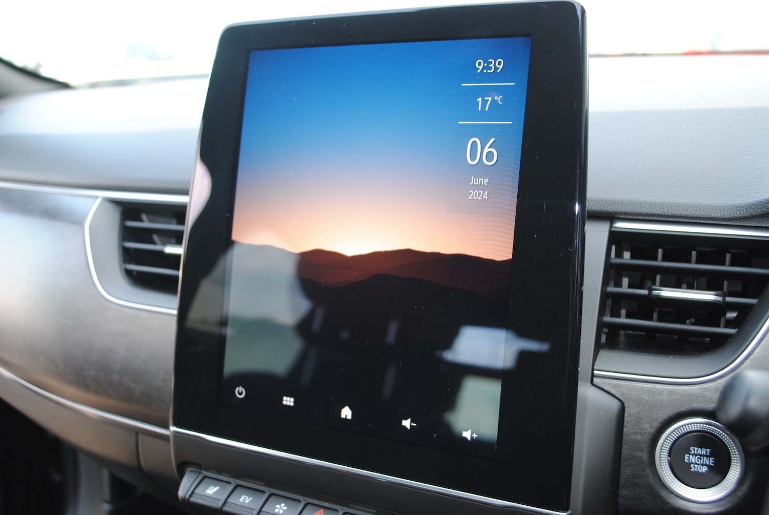 Used Renault Arkana 2023 for sale - 76868852: Photo 28