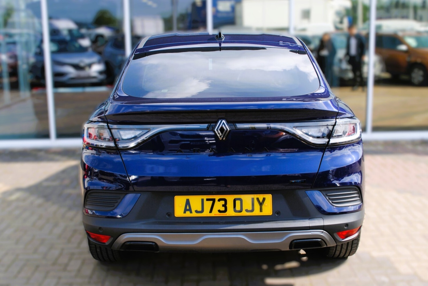 Used Renault Arkana 2023 for sale - 76868852: Photo 4