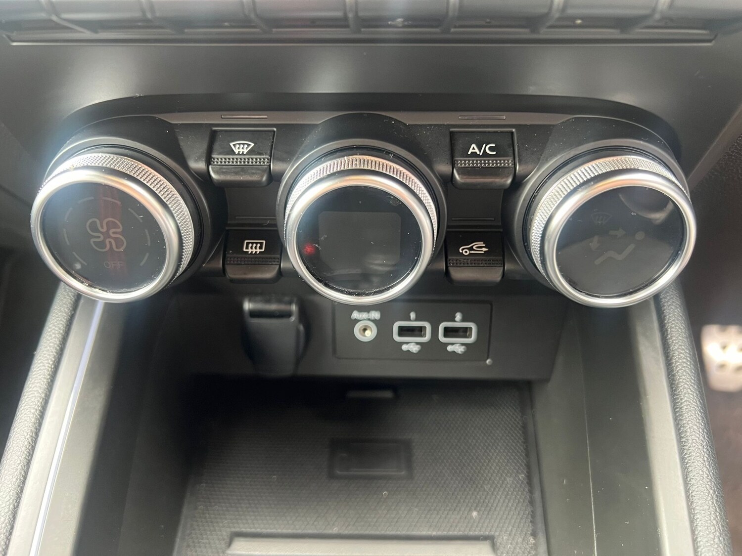 Used Renault Clio 2023 for sale - 76869139: Photo 51