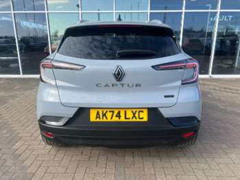 Used Renault Captur 2024 for sale - 75355257: Photo