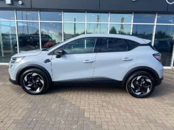 Used Renault Captur 2024 for sale - 75355257: Photo