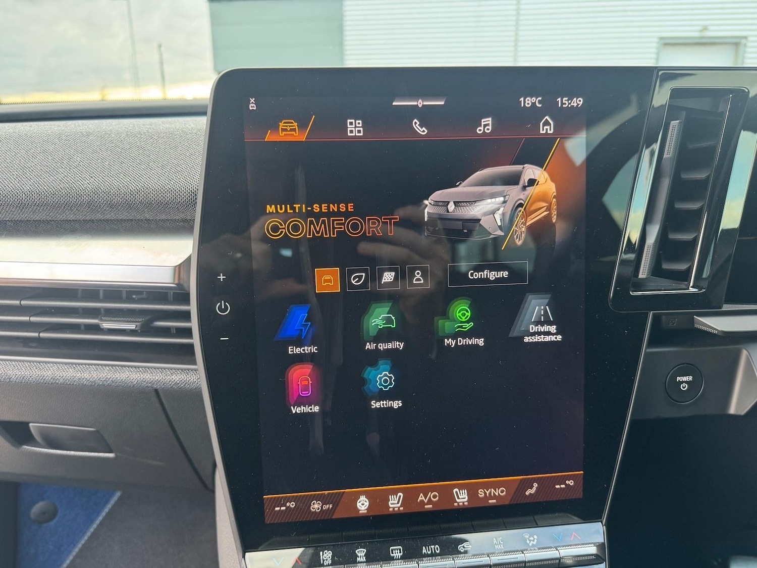 Used Renault Scenic E-Tech 2024 for sale - 76869133: Photo 17