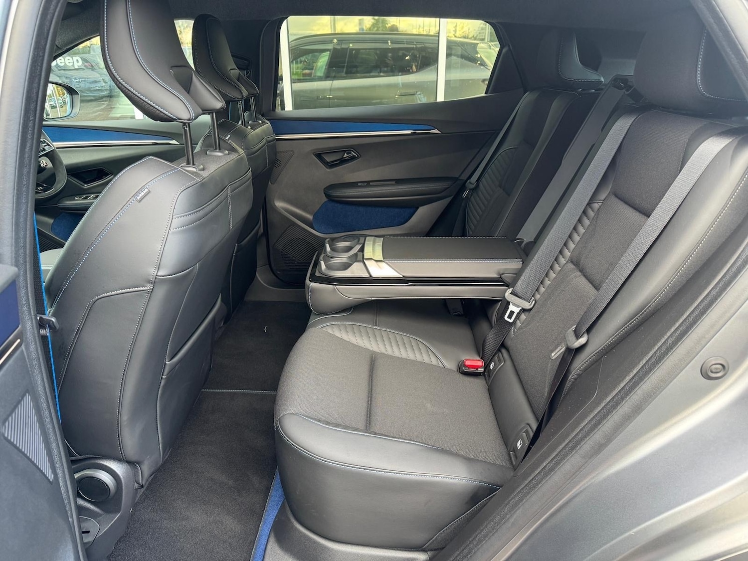 Used Renault Scenic E-Tech 2024 for sale - 76869133: Photo 72