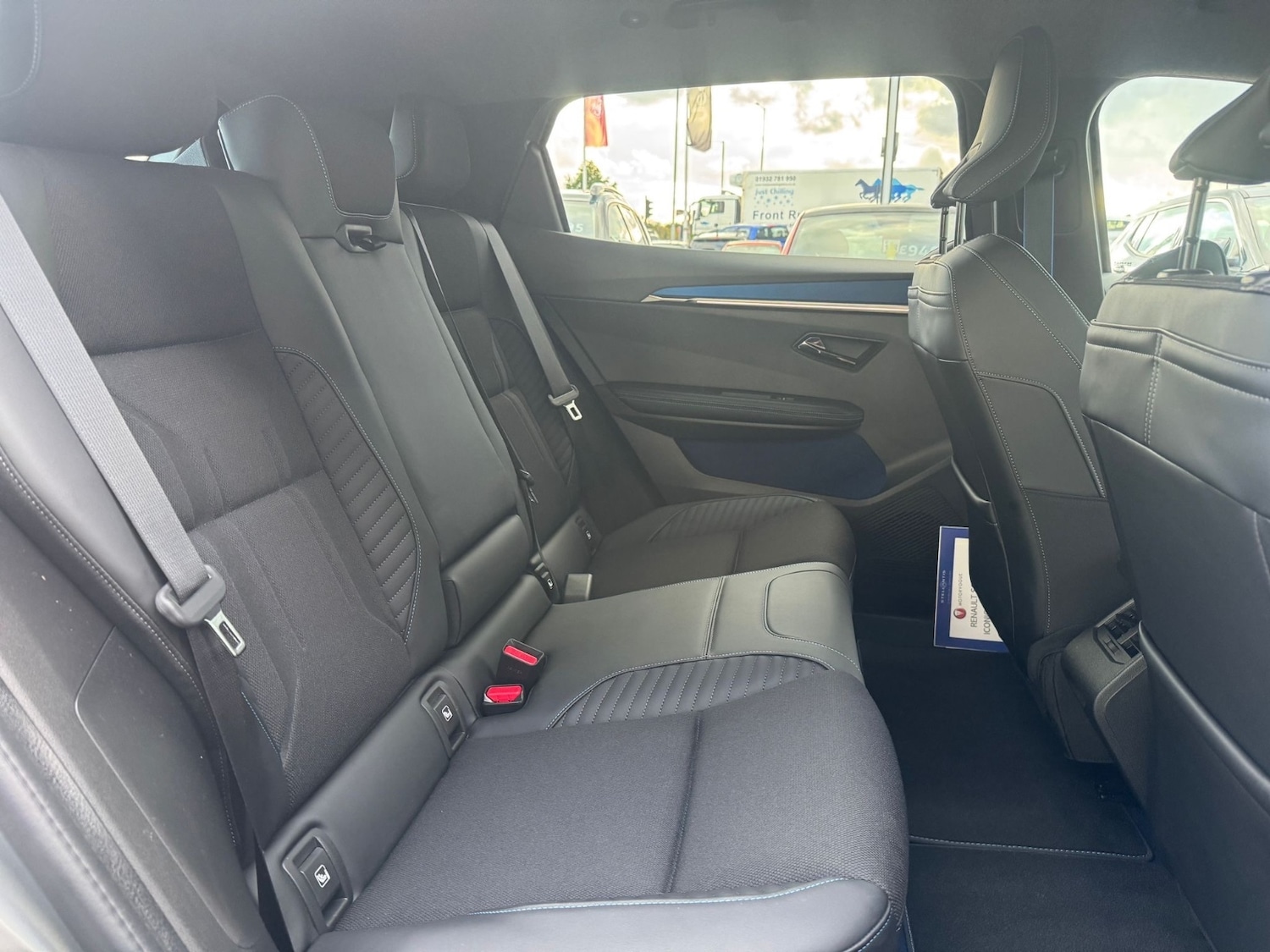 Used Renault Scenic E-Tech 2024 for sale - 76869133: Photo 87